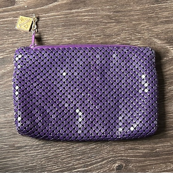 Whiting & Davis Mesh Clutch in Beautiful purple interior is gray and white - Picture 2 of 7